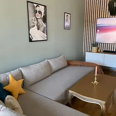 Apartament Stroken Inkl Parkeringskjeller. *